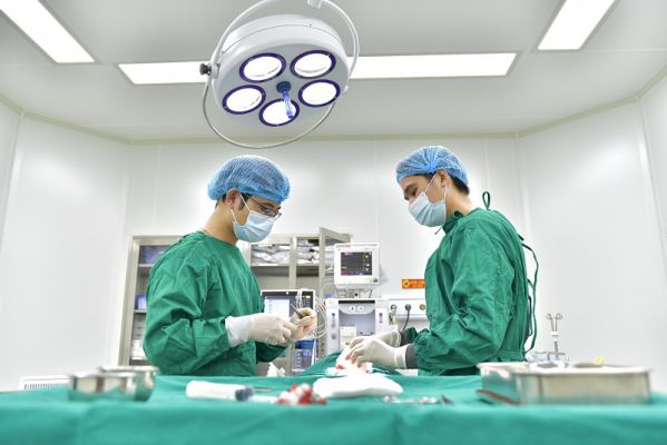 Điều trị áp xe hậu môn bằng phương pháp HCPT